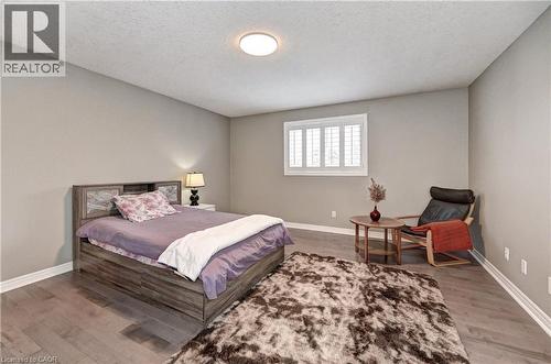 242 Doon Mills Drive, Kitchener, ON - Indoor Photo Showing Bedroom