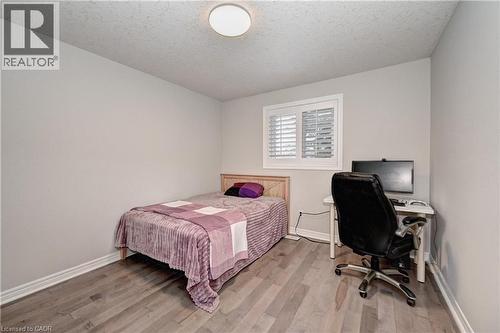 242 Doon Mills Drive, Kitchener, ON - Indoor Photo Showing Bedroom