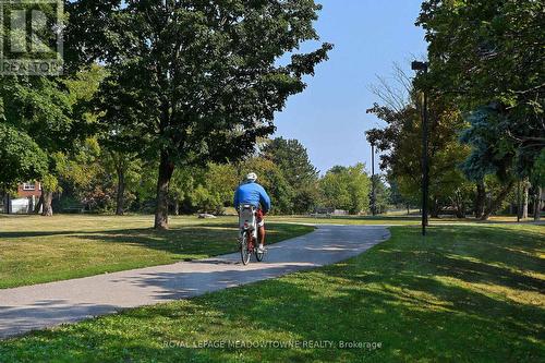 #806 - 2301 Derry Road W, Mississauga, ON - Outdoor With View