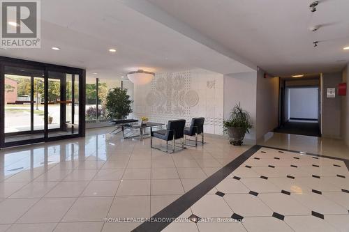 #806 - 2301 Derry Road W, Mississauga, ON - Indoor Photo Showing Other Room