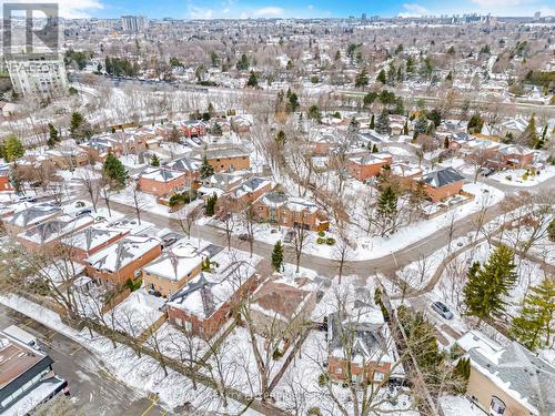 Home is on a quiet court in Clarkson - 1104 Feeley Court, Mississauga, ON - Outdoor With View