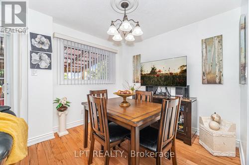 27 Woodsview Avenue, Toronto, ON - Indoor Photo Showing Dining Room