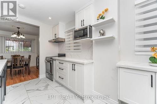 27 Woodsview Avenue, Toronto, ON - Indoor Photo Showing Other Room