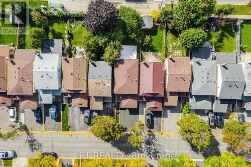 27 Woodsview Avenue, Toronto, ON - Outdoor With View