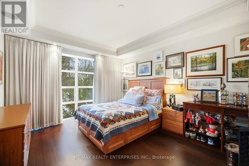Large Primary with West Exposure - 513 - 2855 Bloor Street W, Toronto, ON - Indoor Photo Showing Bedroom