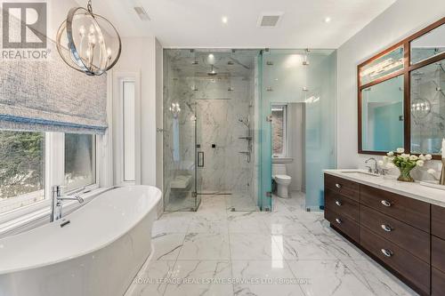 112 Mildenhall Road, Toronto, ON - Indoor Photo Showing Bathroom