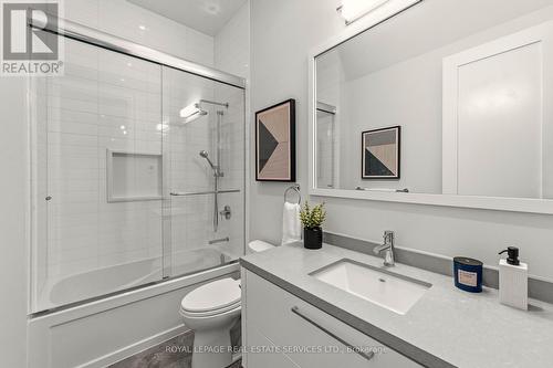 112 Mildenhall Road, Toronto, ON - Indoor Photo Showing Bathroom