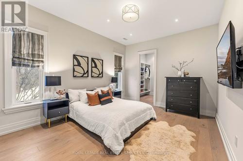 112 Mildenhall Road, Toronto, ON - Indoor Photo Showing Bedroom