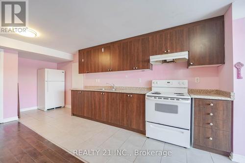54 Tysonville Circle, Brampton, ON - Indoor Photo Showing Kitchen With Double Sink
