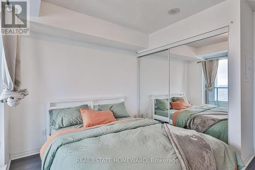 2806 - 2015 Sheppard Avenue E, Toronto, ON - Indoor Photo Showing Bedroom