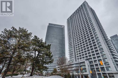 2806 - 2015 Sheppard Avenue E, Toronto, ON - Outdoor With Facade