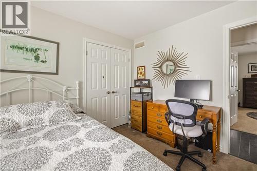 15 Irving Drive, Norwich, ON - Indoor Photo Showing Bedroom