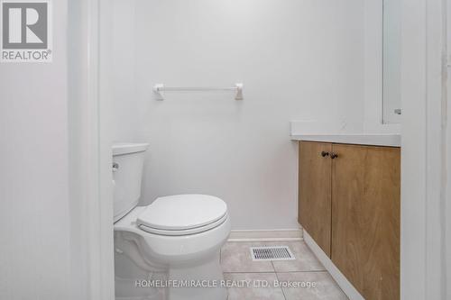 18 Dawes Road, Brampton, ON - Indoor Photo Showing Bathroom