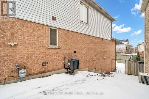 164 Dewell Crescent, Clarington, ON - Outdoor With Exterior
