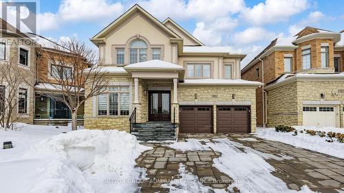 37 CEDARPOINT COURT  Vaughan, ON L6A 4P7