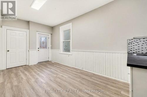 38 Winnifred Street N, Smiths Falls, ON - Indoor Photo Showing Other Room