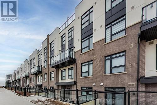 109 - 1573 Rose Way, Milton, ON - Outdoor