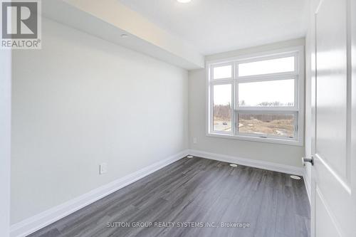 109 - 1573 Rose Way, Milton, ON - Indoor Photo Showing Other Room