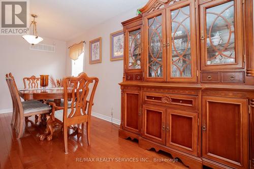 195 Van Scott Drive, Brampton, ON - Indoor Photo Showing Dining Room