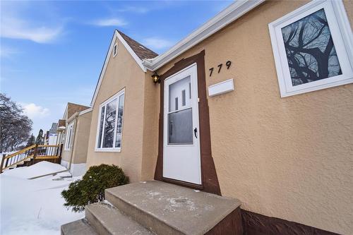 779 Goulding Street, Winnipeg, MB - Outdoor