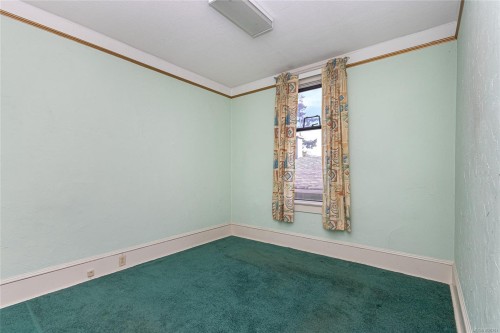 126 Ladysmith St, Victoria, BC 