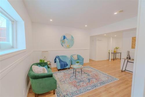 90 Hudson St, Headingley, MB 