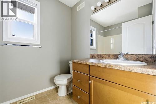 1027 Birchwood Place, Regina, SK - Indoor Photo Showing Bathroom