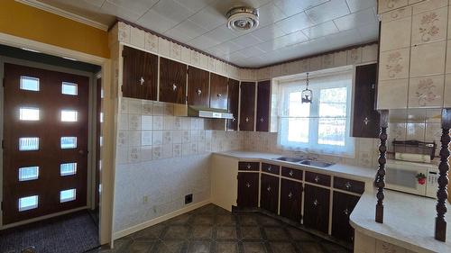 Kitchen - 923 Route 230 E., Saint-Pascal, QC - Indoor Photo Showing Kitchen With Double Sink