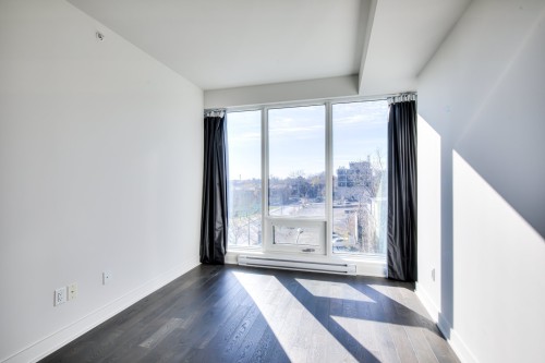 Salon - 511-1288 Rue St-Antoine O., Montréal (Ville-Marie), QC - Indoor Photo Showing Other Room