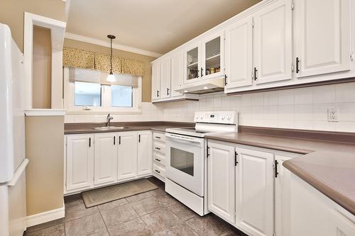 Cuisine - 301 Ch. De Marieville, Richelieu, QC - Indoor Photo Showing Kitchen