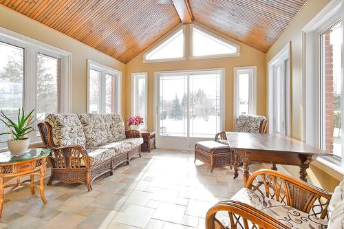 Solarium/Verrière - 301 Ch. De Marieville, Richelieu, QC - Indoor Photo Showing Living Room