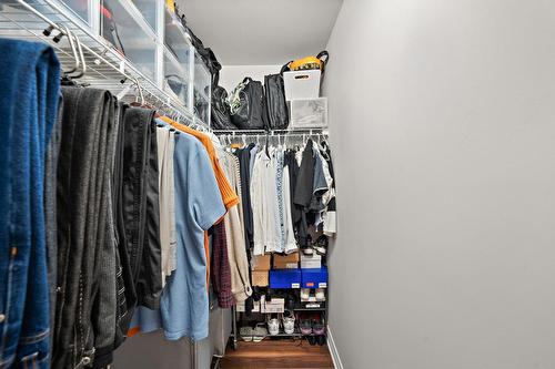 Penderie (Walk-in) - 113-4700 Boul. Henri-Bourassa O., Montréal (Saint-Laurent), QC - Indoor With Storage