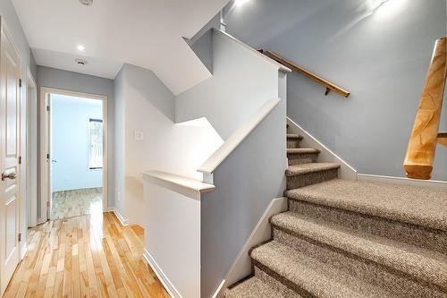 Escalier - 2686 Av. Ernest-Hemingway, Montréal (Saint-Laurent), QC 