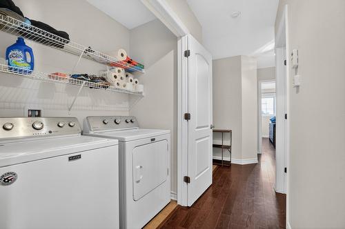 Salle de lavage - 101-2365 Rue Versailles, Mascouche, QC - Indoor Photo Showing Laundry Room