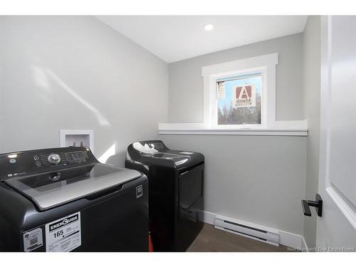 50 Chamberlain Rd, Quispamsis, NB 