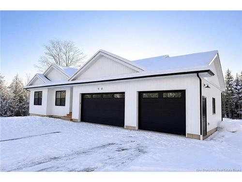 50 Chamberlain Rd, Quispamsis, NB 