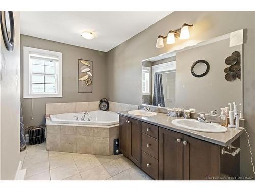 19 Des Érables St, Dieppe, NB 