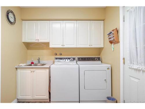 32 Barbara Crt, Fredericton, NB 