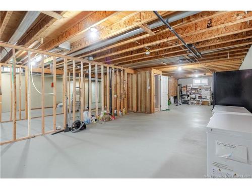 32 Barbara Crt, Fredericton, NB 