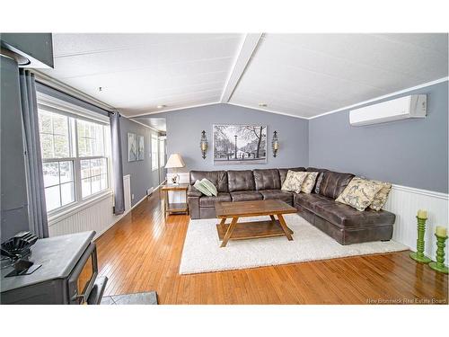 310 Route 102, Burton, NB 