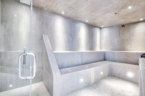 Sauna - 2310-1288 Rue St-Antoine O., Montréal (Ville-Marie), QC - Indoor Photo Showing Bathroom