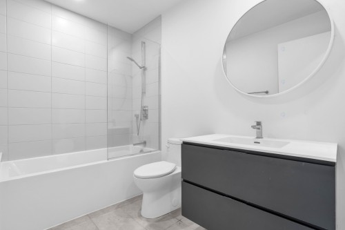 Salle de bains - 240-10856 Rue Basile-Routhier, Montréal (Ahuntsic-Cartierville), QC - Indoor Photo Showing Bathroom