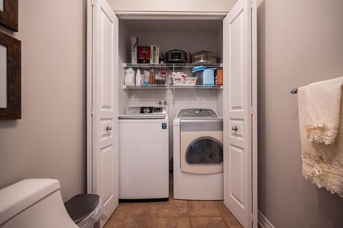 Salle de lavage - 4665 Rue Gaston-Chapleau, Laval (Chomedey), QC - Indoor Photo Showing Laundry Room