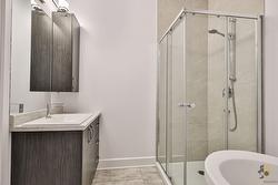 Ensuite bathroom - 