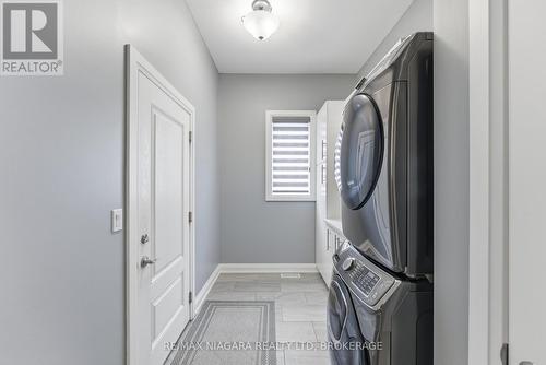 34 Angels Drive, Niagara-On-The-Lake (St. Davids), ON - Indoor Photo Showing Laundry Room
