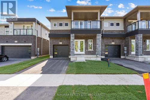 219 Wells Avenue, Fort Erie (Ridgeway), ON - Outdoor With Balcony With Facade