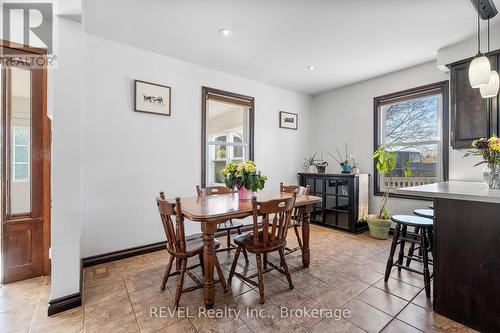 11618 Burnaby Road, Wainfleet (Lakeshore), ON - Indoor Photo Showing Dining Room