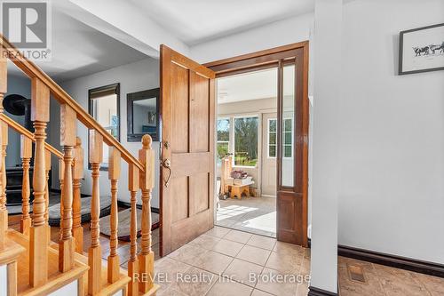 11618 Burnaby Road, Wainfleet (Lakeshore), ON - Indoor Photo Showing Other Room