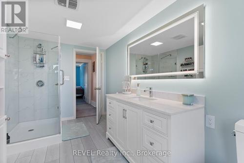 11618 Burnaby Road, Wainfleet (Lakeshore), ON - Indoor Photo Showing Bathroom