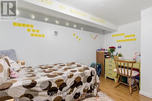 552 First Avenue, Welland (N. Welland), ON - Indoor Photo Showing Bedroom